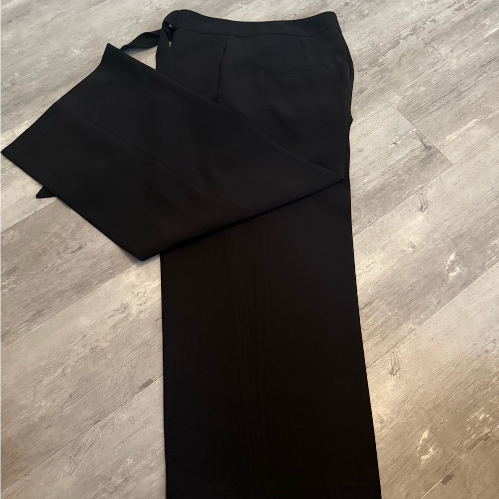 White House Black Market Women's Black Wide Leg Pants